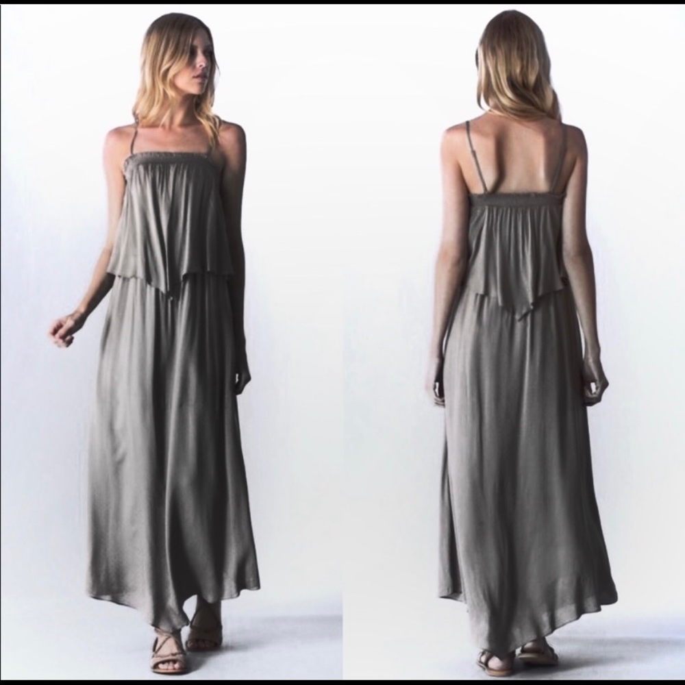 Mustard Seed Maxi Dress...Sz: M...Color: Grey